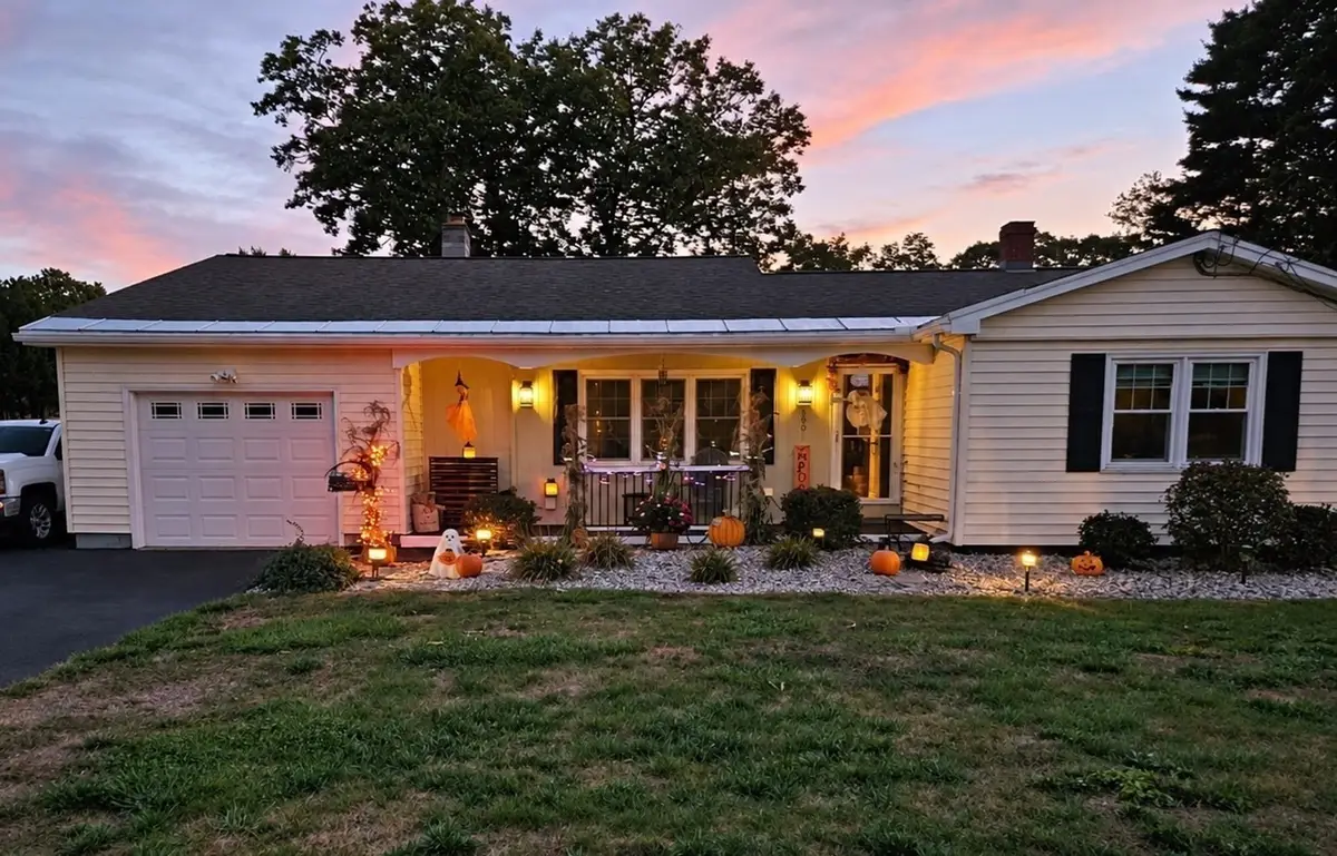 100 Montague St, Turners Falls, MA 01376 - #1