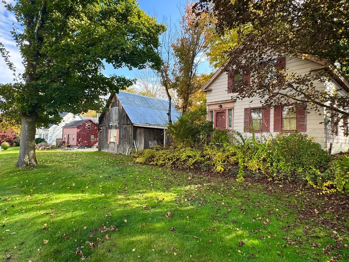174 Main St, Haydenville, MA 01039 - #1
