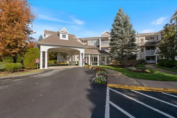 1201 Emerald Court #1201, Tewksbury, MA 01876