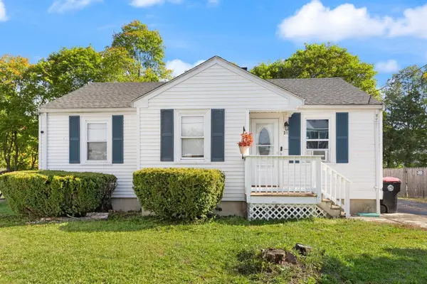 31 Hope Street, Brockton, MA 02302