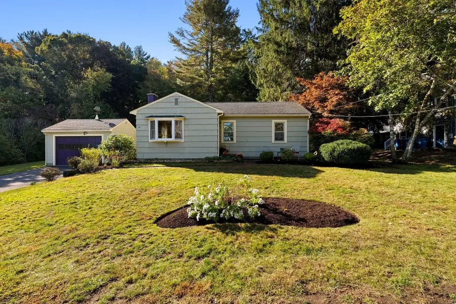 19 Autumn Cirlce, Canton, MA 02021 - #2