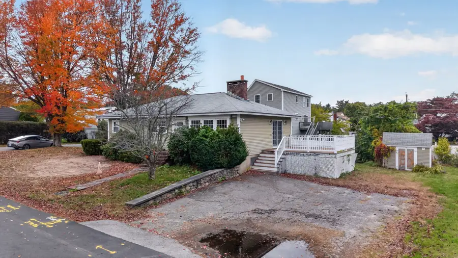 94 Peever St, Methuen, MA 01844 - #2