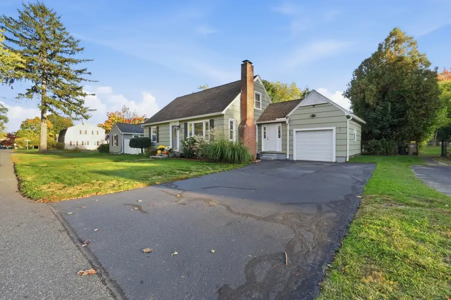 57 Parkview St, Ludlow, MA 01056 - #2