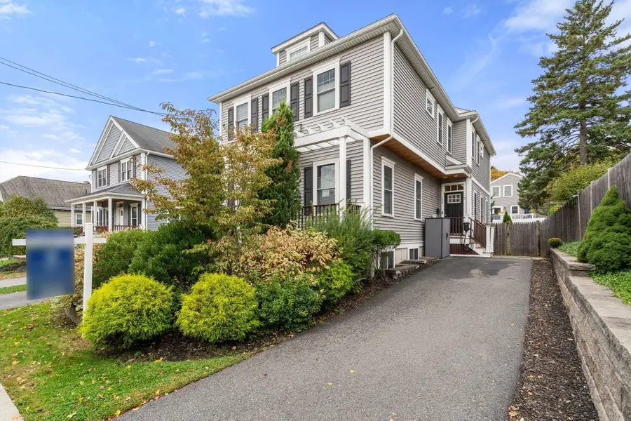 134 Edenfield Ave #2, Watertown, MA 02472 - #3