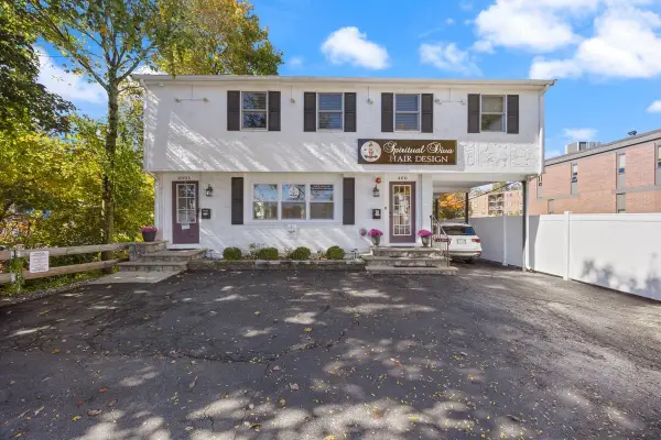 400 Main St, Reading, MA 01867