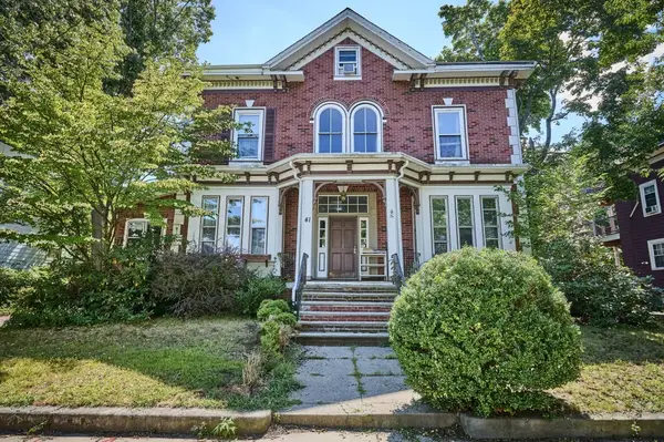 41 Van Winkle St, Boston, MA 02124