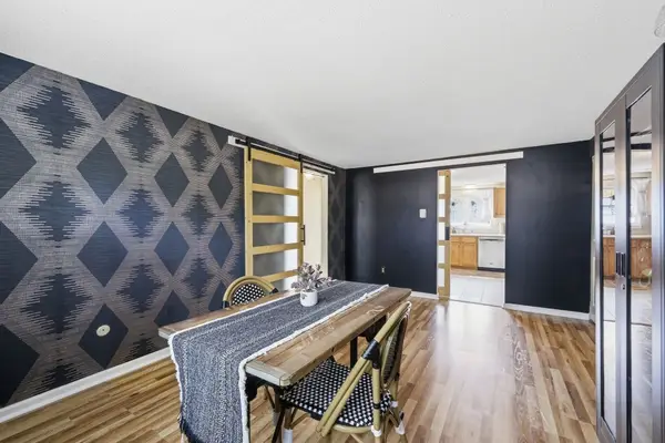 5 Maple Crest Circle #E, Holyoke, MA 01040
