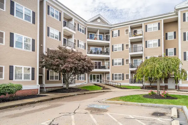 989 East Street #210, Dedham, MA 02026