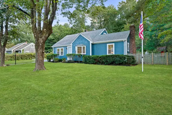 206 Carver Road, Plymouth, MA 02360