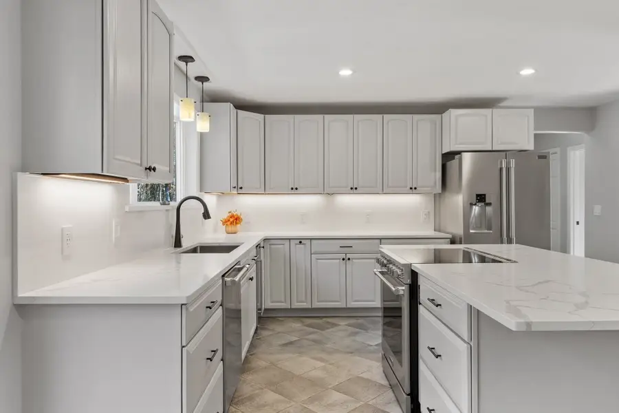 131 Houghton, Princeton, MA 01541 - #3