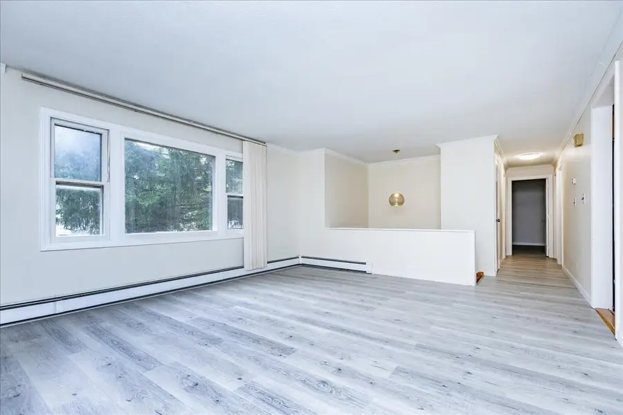 3 Bernice Ave, Salem, NH 03079 - #2
