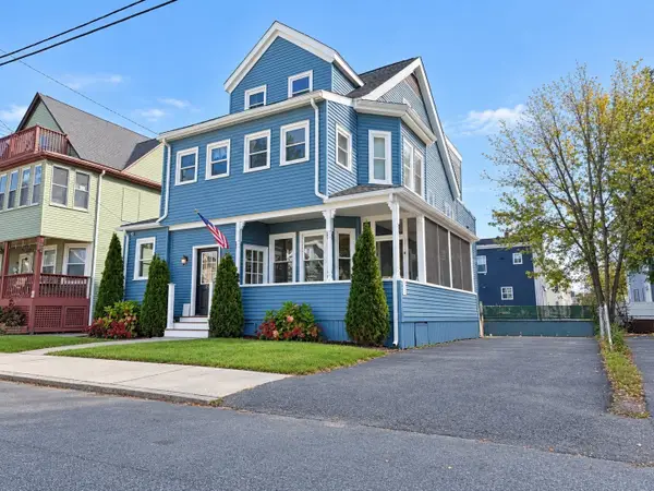 29 Seafoam Ave #1, Winthrop, MA 02152