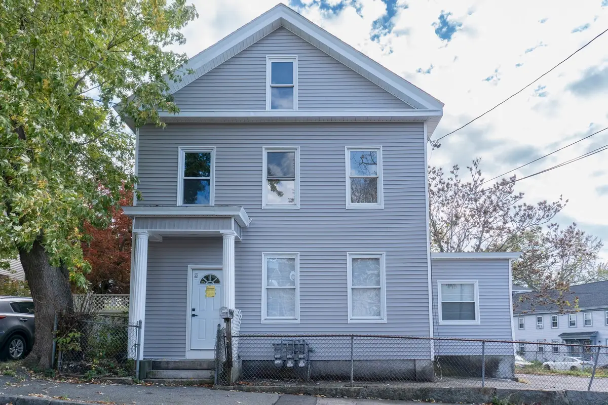 105 Chestnut St, Lowell, MA 01852 - #1