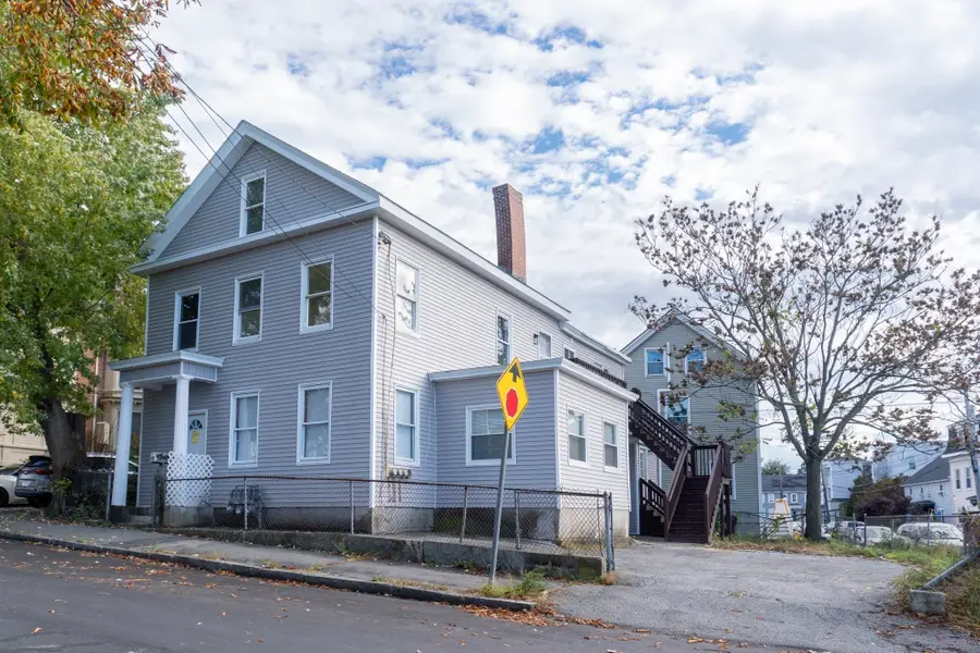 105 Chestnut St, Lowell, MA 01852 - #2