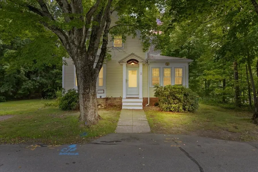 1 Clinton Street, Mansfield, MA 02048 - #2
