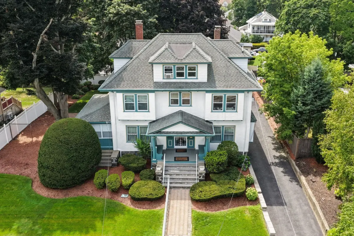 32 Sagamore Ave, Medford, MA 02155 - #1