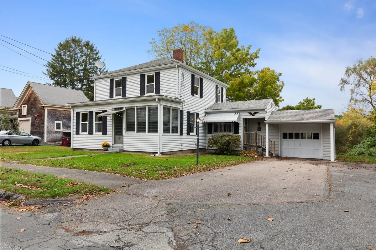 19 Coombs Street, Middleboro, MA 02346 - #1
