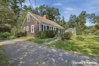 15 Homestead Rd, Middleboro, MA 02346