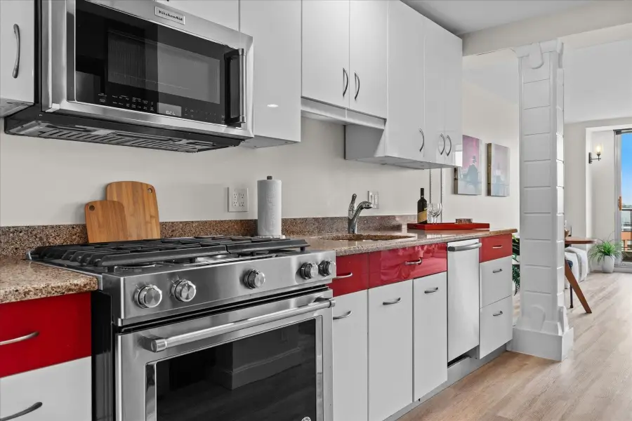 44 Washington St #1105, Brookline, MA 02445 - #3