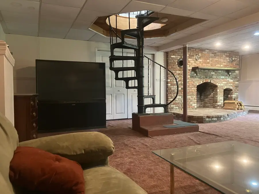 5 Clinton St, Wilmington, MA 01887 - #3