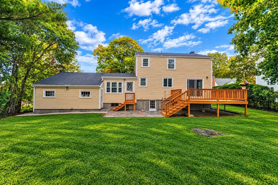 17 Winthrop Ave, Braintree, MA 02184 - #2