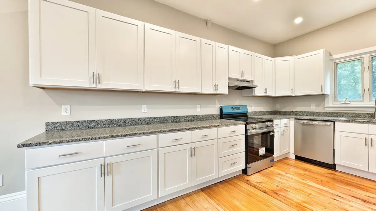 603 Woburn St #1, Wilmington, MA 01887 - #1
