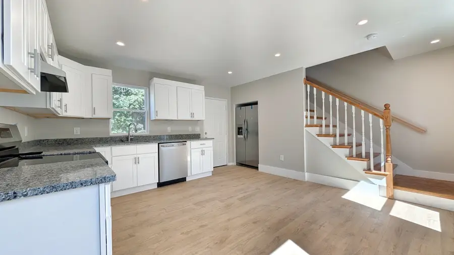 603 Woburn St #2, Wilmington, MA 01887 - #2