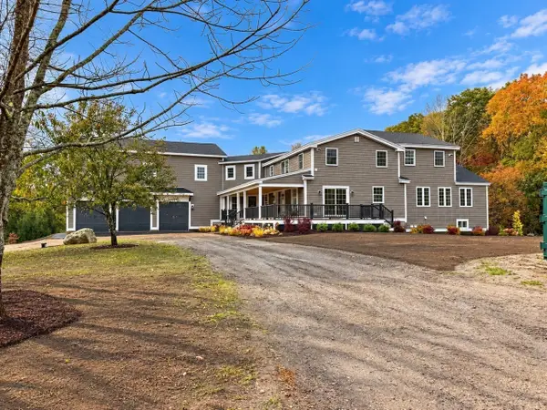 40 Brooks Pond Rd, Spencer, MA 01562