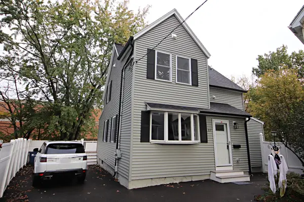 27 Holbrook Court #1, Melrose, MA 02176