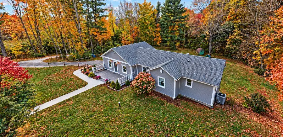 51 Warren Rd, Brimfield, MA 01010 - #2