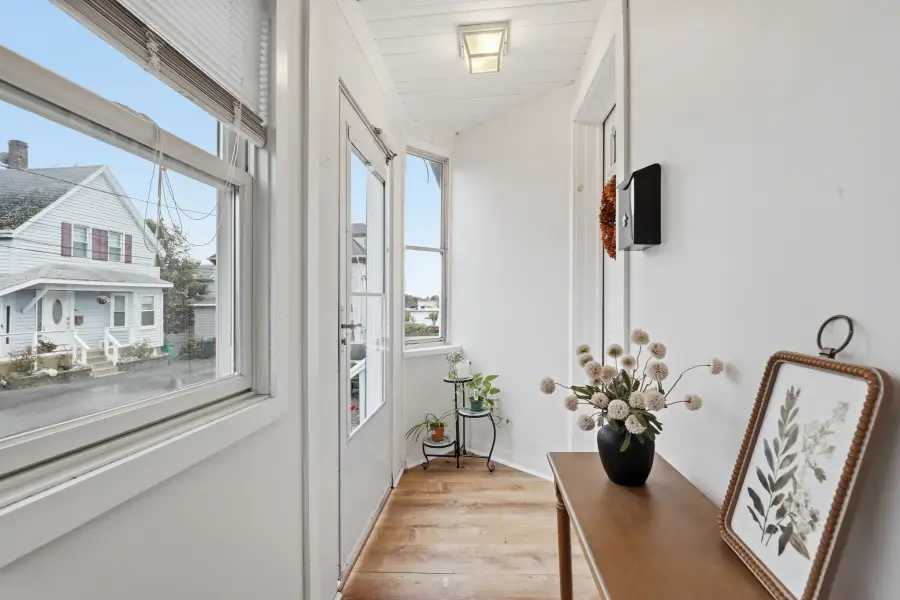 9 Rust St, Lynn, MA 01902 - #2