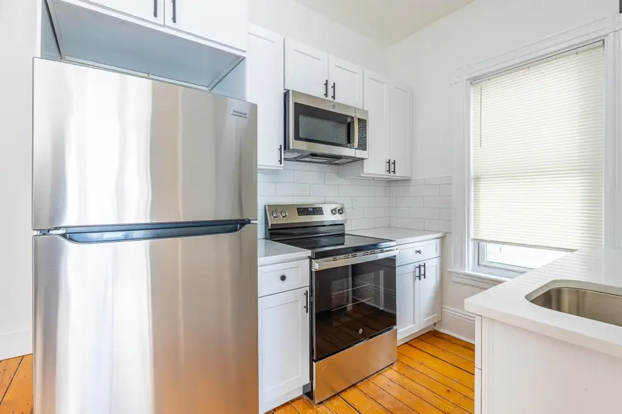 633 E 6th St, Boston, MA 02127 - #2
