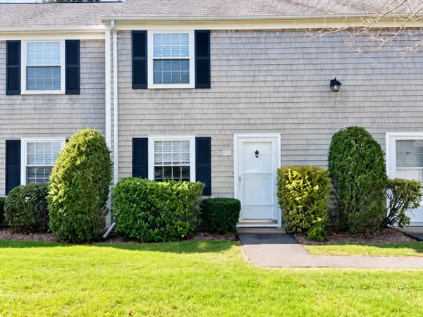 135 W Main St #26, Barnstable, MA 02601