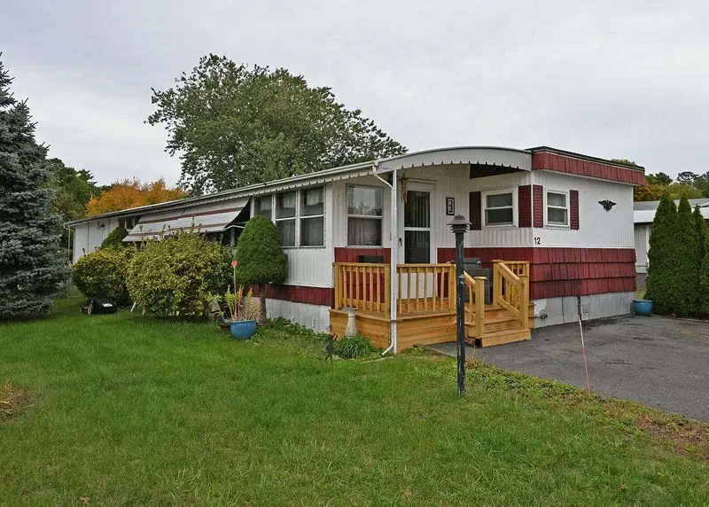 12 Madeline Street, East Wareham, MA 02538 - #1