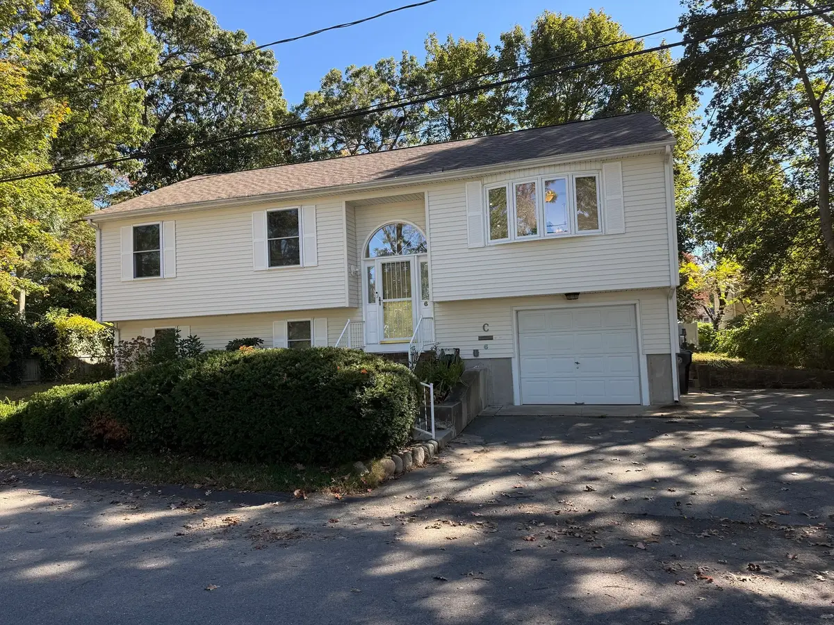 6 Golf Street, Dartmouth, MA 02747 - #1