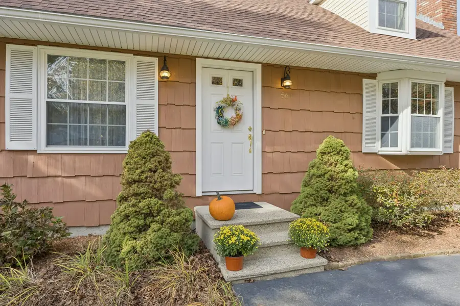 56 Bennett St, Hudson, MA 01749 - #2