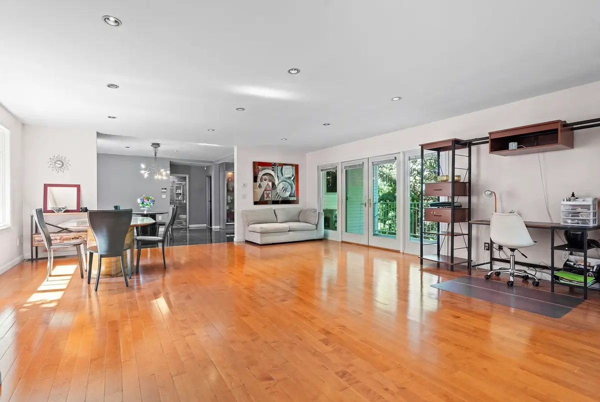 18 Surrey Road, Winchester, MA 01890 - #1