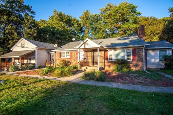 92 Worcester Rd, Webster, MA 01657