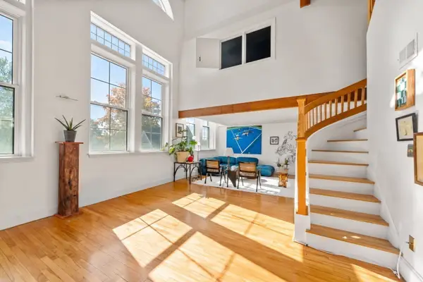 21 Athens St #26, Weymouth, MA 02191