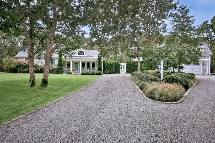 6 Hollow Way, Edgartown, MA 02539 - #2