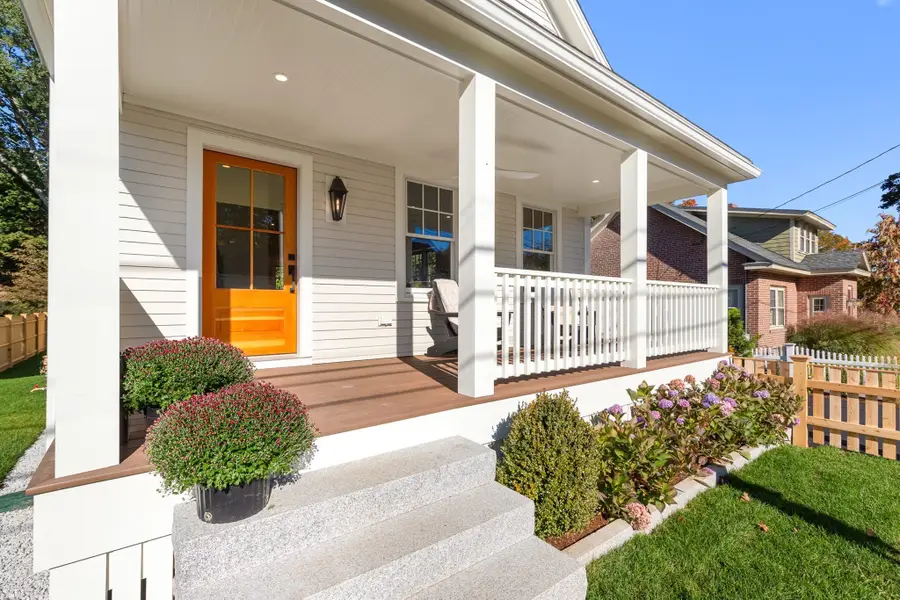 14 Highland Ave, Newburyport, MA 01950 - #2