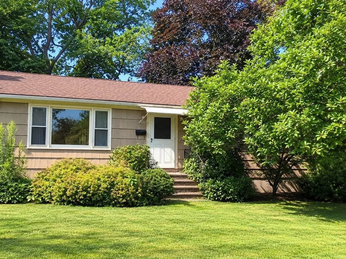 11 Terrence Avenue, Clinton, MA 01510 - #1