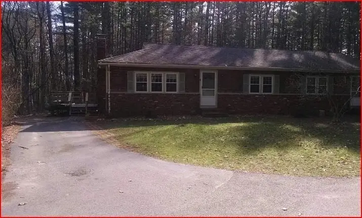 4 Pineneedle Ln, Pembroke, MA 02359 - #1