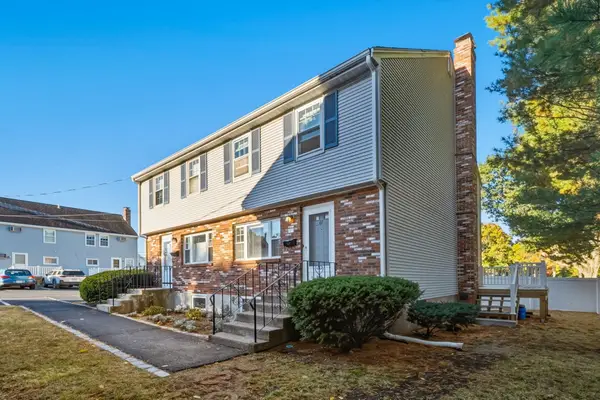 67 Decatur St #67, Arlington, MA 02474