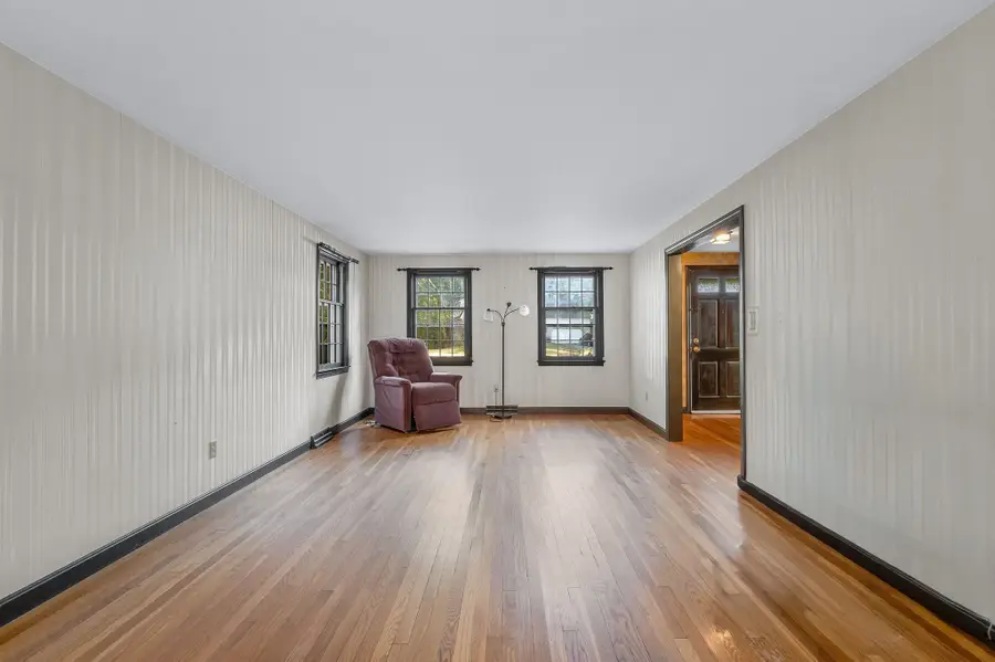 15 Wagontrail Road, Chelmsford, MA 01824 - #2