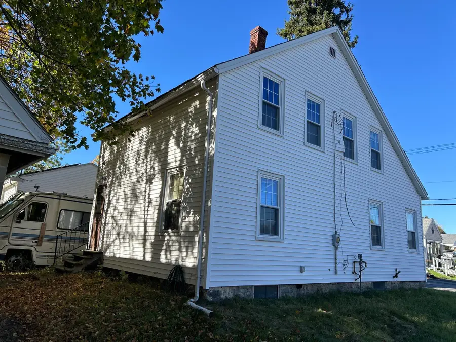 287 Oak Hill Road, Fitchburg, MA 01420 - #3