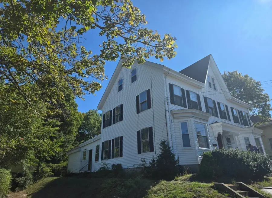 23 Merrimack St #1, North Andover, MA 01845 - #3