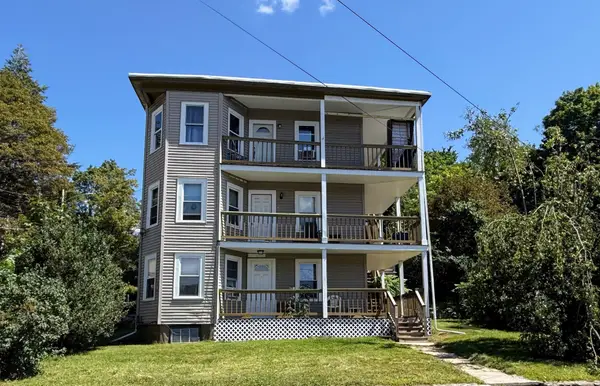 238 Pleasant St, Southbridge, MA 01550