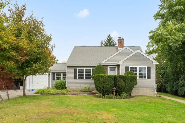6 Dixfield Rd, Worcester, MA 01606