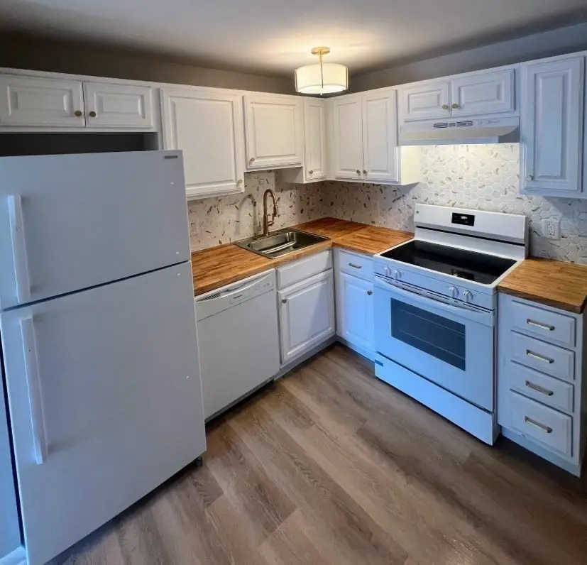 16 Woodman Way #8, Newburyport, MA 01950 - #3